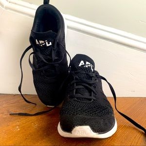 APL Sneakers